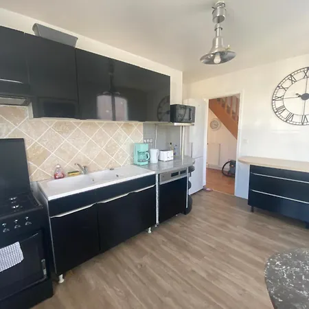 Appartement Beau Duplex 80 M2 100 Metre De La Hermanville-sur-Mer